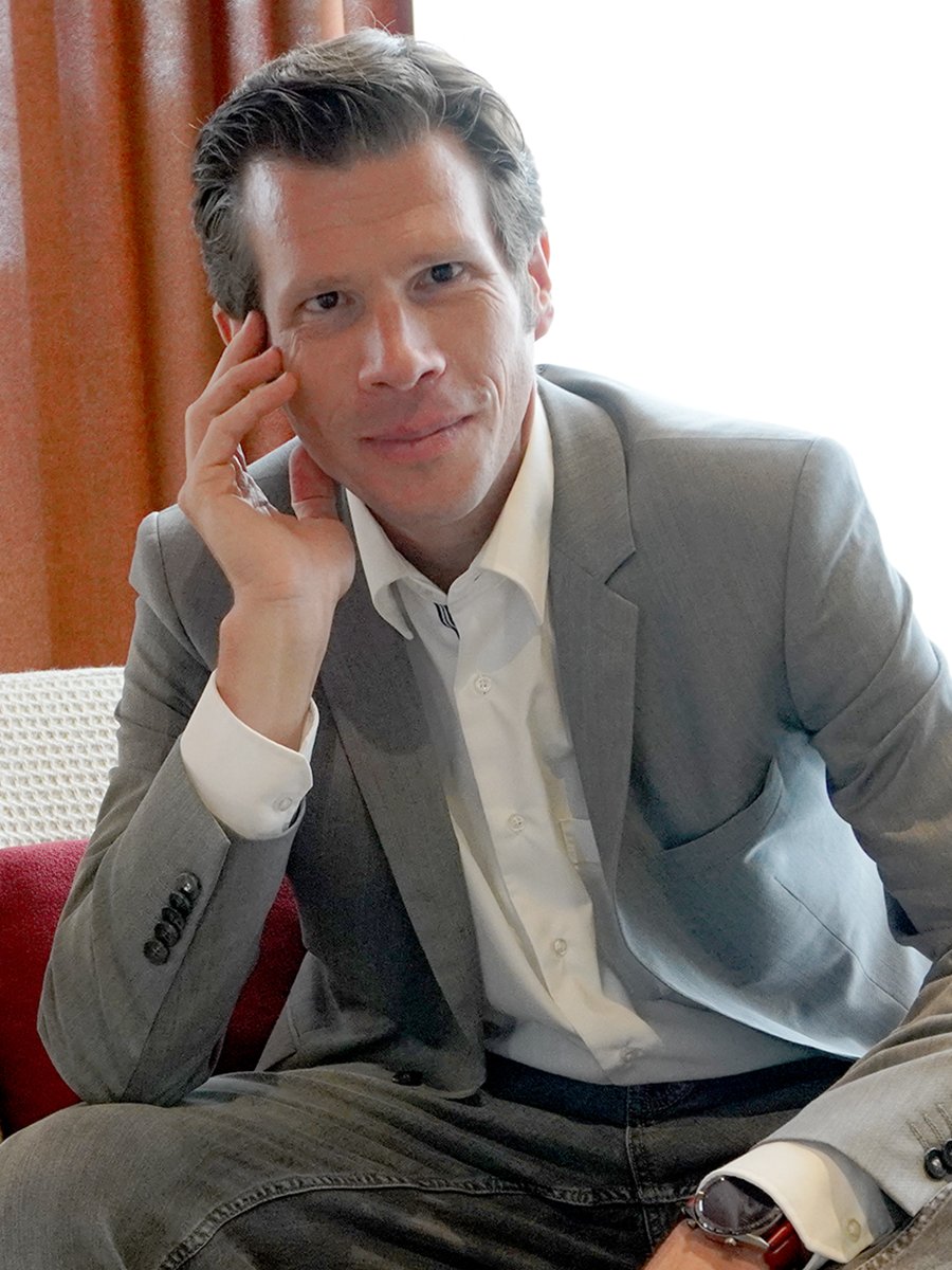 Dr. Thomas de la Fuente